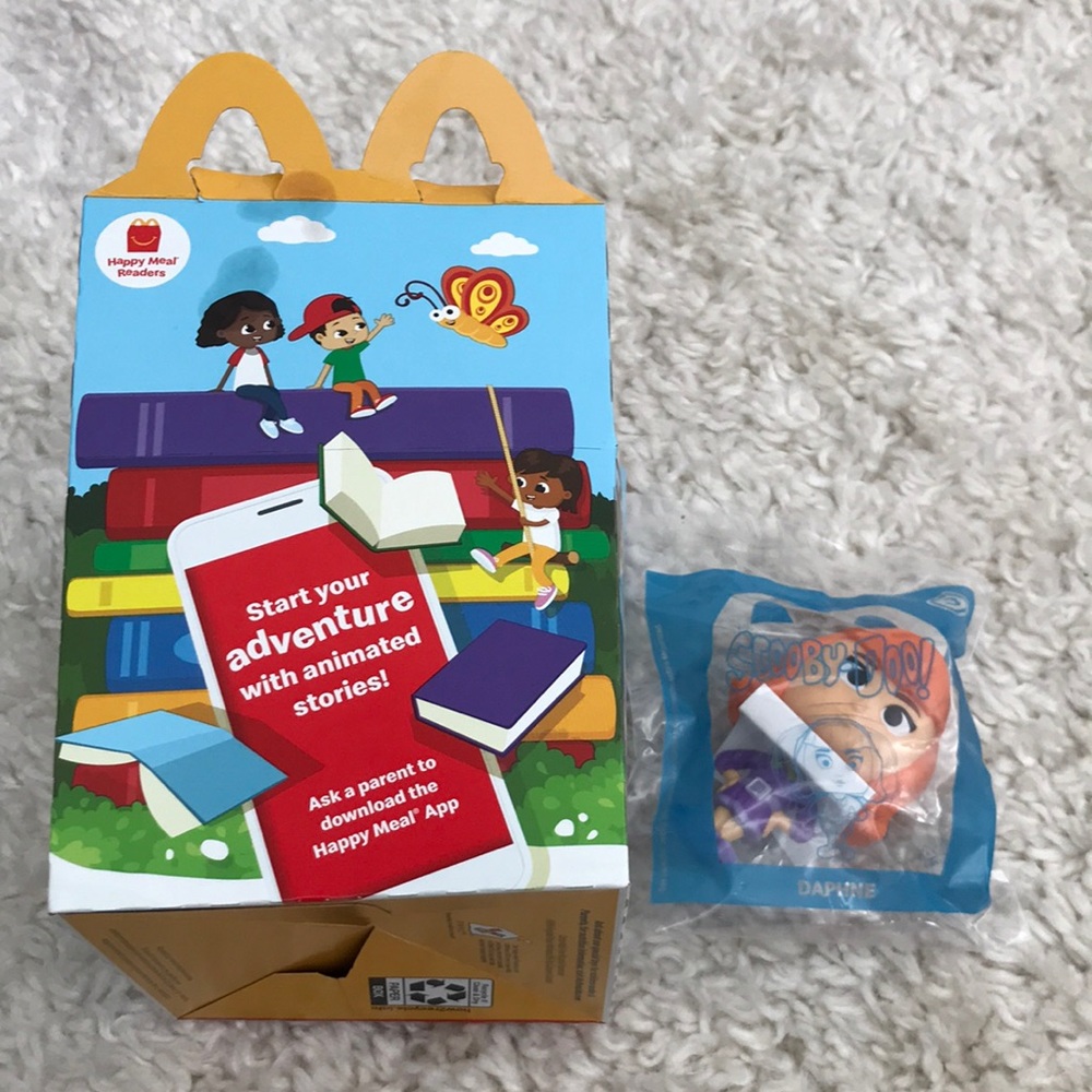 🎁5 for $10🎁 Scooby Doo! Daphne #3McDonald’s Happy Meal Toy NEW with box
